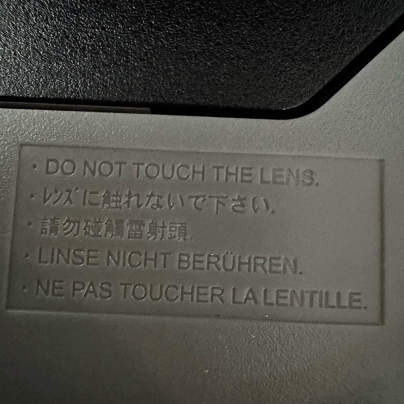 TARGUS DVD-ROM EXTERNAL USB 2.0 DRIVE PIANO BLACK ADV01US TESTED - WORKS - Picture 10 of 10